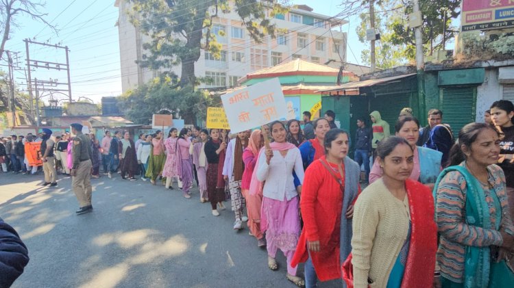 नाहन में हिंदू संगठनों की आक्रोश रैली, बांग्लादेश में हिंदुओं पर हो रहे अत्याचारों के खिलाफ आक्रोश