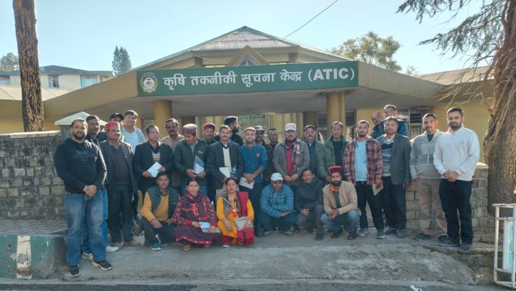 जायका परियोजना के तहत कृषि विश्वविद्यालय पालमपुर में किसानों को करवाया तीन दिवसीय दौरा