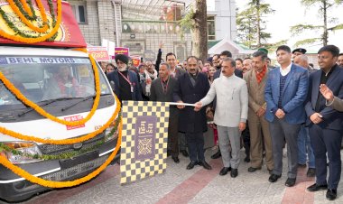 मुख्यमंत्री ने स्वयं सहायता समूहों के उत्पादों के लिए ई-कॉमर्स वेबसाइट का शुभारंभ किया, 7 फूड वैन को झंडी दिखाकर किया रवाना