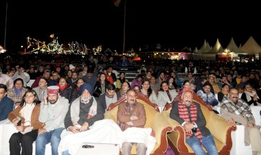 मुख्यमंत्री ने विंटर कार्निवाल में भाग लिया