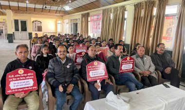 लायन्स क्लब धर्मशाला में प्रशिक्षुओं लड़कियों को किया टीबी के प्रति जागरूक