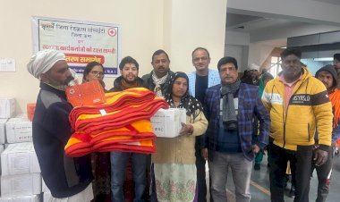 रेड क्रॉस सोसाइटी ने जरूरतमंद लोगों और सफाई कर्मियों को वितरित की 115 हाइजीन किटें और कंबल