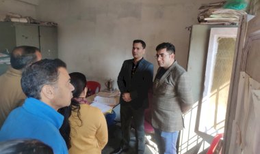 अनियमितताओं की शिकायतों को लेकर अतिरिक्त उपायुक्त ने पौैंटा और बाग पंचायतों का किया निरीक्षण