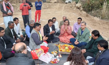 ग्राम पंचायत बवासनी के सुनानी गांव के पुनर्वास के लिए भूमि पूजन सम्पन्न