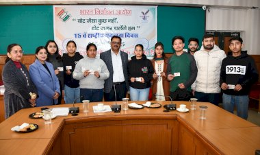 स्वस्थ लोकतंत्र में युवाओं की सक्रिय भागीदारी आवश्यक - मनमोहन शर्मा