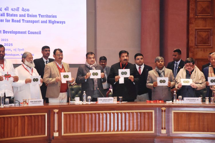 उप-मुख्यमंत्री ने परिवहन मंत्रियों की राष्ट्र स्तरीय बैठक में भाग लिया