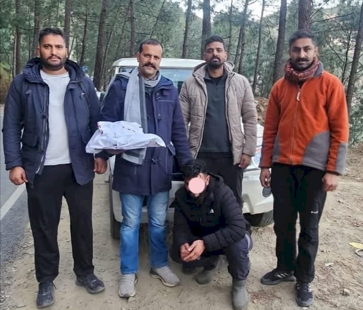 एसआईयू टीम ने 980 ग्राम चरस पकड़ी, आरोपी धरा