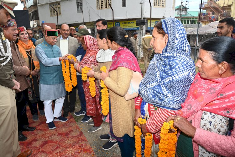 नशे के खिलाफ राज्यपाल ने चायल में चलाया नशामुक्ति अभियान