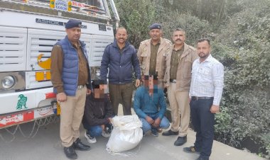 ट्रक से 12.942 किलो ग्राम भुक्की बरामद,  पुलिस ने धरे 2 आरोपी