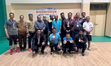 पहली सिरमौर मास्टर्स बैडमिंटन चैंपियनशिप में 60+ सिंगल्स में अमर शर्मा ने बाजी मारी, रणजीत सिंह बने उपविजेता