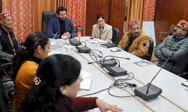 स्वच्छ भारत मिशन को प्रभावी रूप से लागू करने के लिए जिला स्तरीय बैठक आयोजित