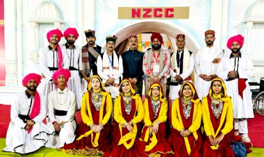 प्रयागराज महाकुंभ में लुड्डी की मनमोहक प्रस्तुति, संगम तट पर माण्डव्य कला मंच की धूम