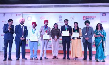 राष्ट्रीय स्तरीय क्विज प्रतियोगिता नाहन महाविद्यालय के रमन कुमार प्रथम