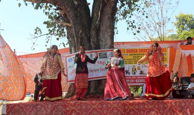 स्वर कोकिला वर्षा कटोच ने रेडिया किसान दिवस में बांधा समां