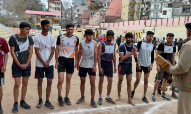 पुलिस भर्ती : पुरुष वर्ग में शारीरिक परीक्षा में 242 अभ्यर्थी सफल, 696 हुए असफल