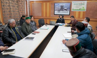 कृत्रिम झील करच्छम में जल क्रीड़ा गतिविधियों के सफल कार्यन्यवन के लिए बैठक आयोजित