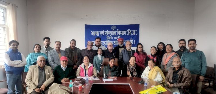 बसंत पंचमी के उपलक्ष्य में कवि सम्मेलन का आयोजन