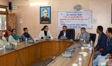 जिला सिरमौर में योजनाबद्ध निर्माण से होगा ग्राम एवं शहर का सही विकास -एलआर वर्मा