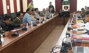 उपायुक्त ने सेना,  अर्धसैनिक बल तथा सीमा सड़क संगठन से संबंधित विभिन्न मुद्दों को लेकर  समन्वय कमेटी की प्रथम बैठक की अध्यक्षता की