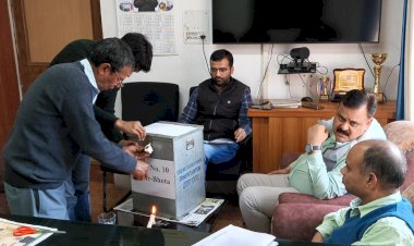 जिला हमीरपुर की 12 आबकारी इकाइयों के टेंडर बॉक्स सील