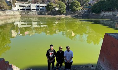 ऐतिहासिक पक्का टैंक की सफाई का बीड़ा उठाया समाज सेवी आदित्य शर्मा ने, टीम के साथ अभियान शुरू किया..