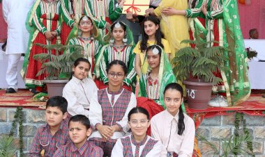 हर्षवर्धन चौहान ने उत्कृष्ट कार्य करने वालो को किया सम्मानित