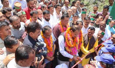 शिक्षा के मूलभूत ढाँचे का सुदृ़ीकरण हमारी प्राथमिकता- हर्षवर्धन चौहान