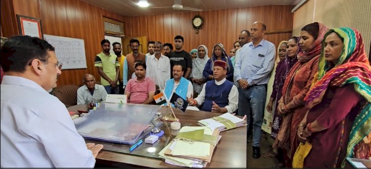 विक्रम बाग़ पंचायत का मंडेरवा पुल नही लगी दो साल में एक ईंट, बरसात में बह गया था,बिन्दल ने साधा निशाना.