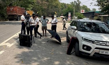 सड़क सुरक्षा: नेशनल हाईवे पर ट्रेफ़िक पुलिस ने चलाया अभियान...