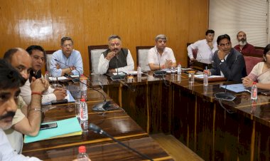 बोर्ड परीक्षाओं से जुड़े कामों में बरती जाए पारदर्शिता : रोहित ठाकुर