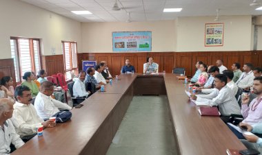 विभागों के निष्क्रिय बैंक खातों की 2 दिन में करें केवाईसी : एसडीएम