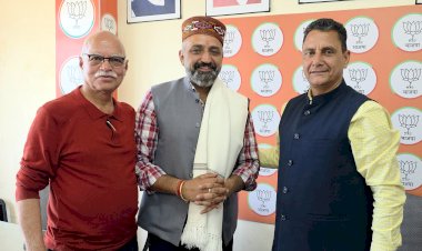 भारत सेनाओं को लेकर कांग्रेस पार्टी की भाषा में अंतर , सर्वदलीय बैठक में कुछ और बाहर कुछ : बिहारी