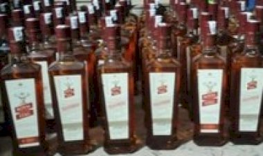 अस्पताल राउन्ड यहां पकड़ी पिकअप से 12 बोतलें रॉयल स्टैग, अमर पुर मोहल्ले के आरोपी धरा....