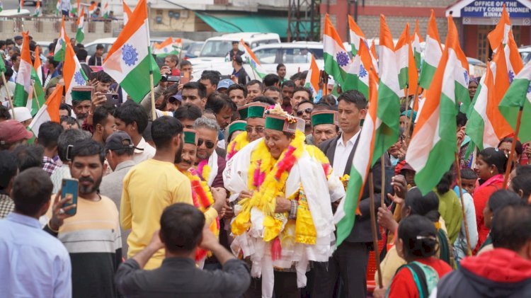 राजस्व मंत्री ने जिला स्तरीय मजदूर दिवस कार्यक्रम में बतौर मुख्य अतिथि शिरकत की