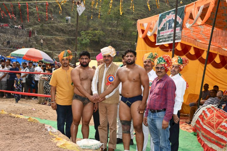 पारम्परिक खेल दंगल के संरक्षण के लिए सभी का योगदान आवश्यक - संजय अवस्थी