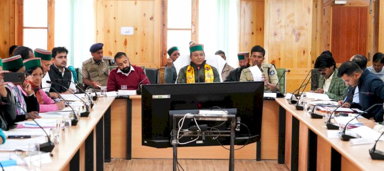 राजस्व मंत्री ने जिला स्तरीय विकास योजना एवं 20-सूत्रीय कार्यक्रम समिति की बैठक की अध्यक्षता की