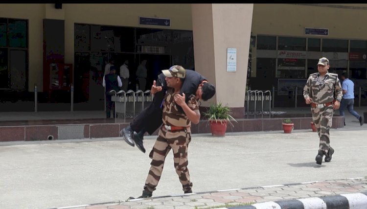 ज़िला प्रशासन किसी भी स्तिथि से निपटने में सक्षम : उपायुक्त