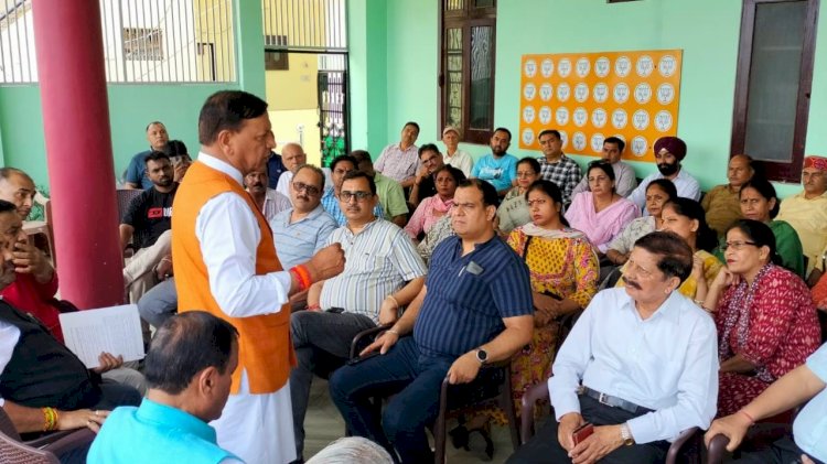 सत्ता में आते ही कांग्रेस ने डीजल पर 7.50 रूपये लीटर टैक्स लगाया : बिंदल