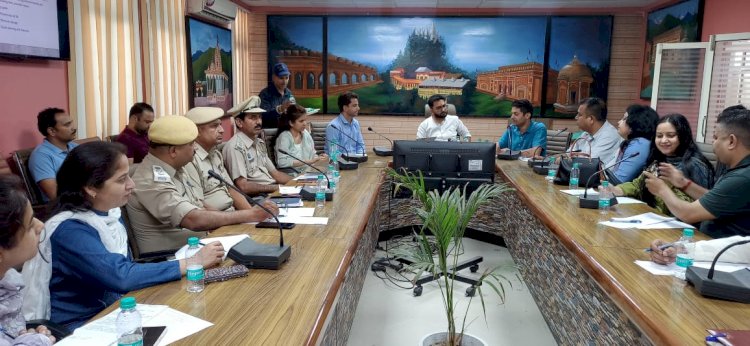 आपदा प्रबंधन प्लान को अपडेट रखें सभी अधिकारी : अभिषेक गर्ग