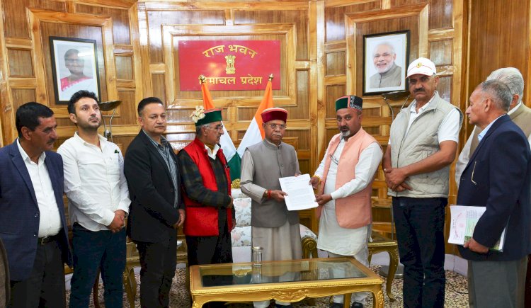 संयुक्त किसान मंच ने तुर्की केे सेब पर प्रतिबंध लगाने के लिए राज्यपाल को ज्ञापन सौंपा