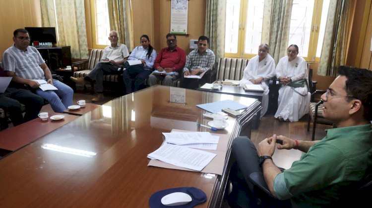 नशा मुक्ति हेल्पलाइन नंबरों और मोबाइल ऐप का व्यापक प्रचार-प्रसार सुनिश्चित किया जाए- रोहित राठौर