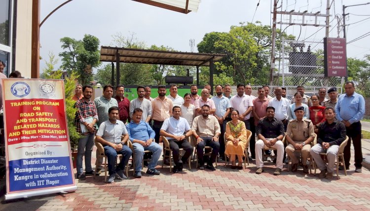 सड़क सुरक्षा और परिवहन के खतरों  से बचाव को लेकर हुआ मंथन