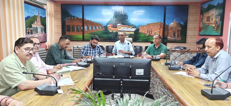 मॉनसून सीजन के लिए सभी आवश्यक प्रबंध करें : अमरजीत सिंह