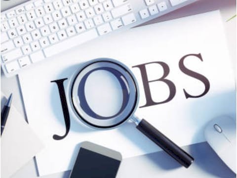 ऑरो टेक्सटाइल कंपनी में अप्रेंटिसशिप के 50 पद के लिए 5 जून  को  साक्षात्कार