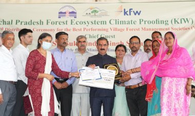 मुख्यमंत्री ने कांगड़ा और चम्बा में अनुकरणीय कार्य के लिए वन समितियों को किया सम्मानित
