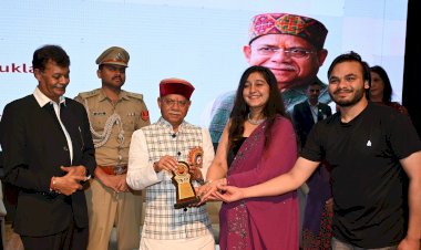 सांस्कृतिक एवं शैक्षणिक उत्सव व्यक्तित्व के विकास के लिए महत्वपूर्ण: राज्यपाल