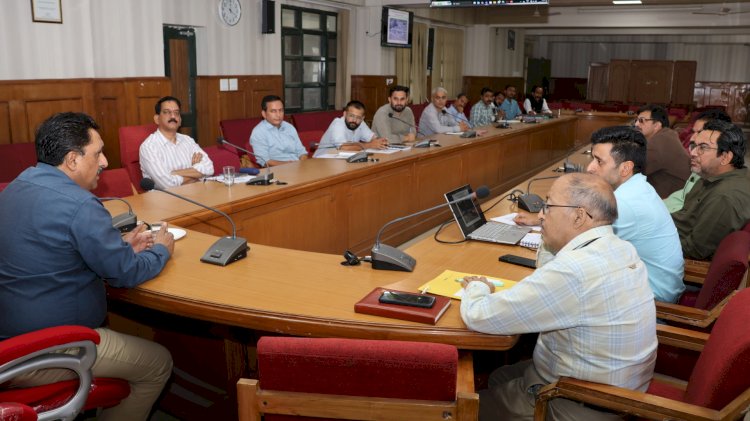 जल जीवन मिशन के कार्यान्वयन के सम्बन्ध में बैठक आयोजित
