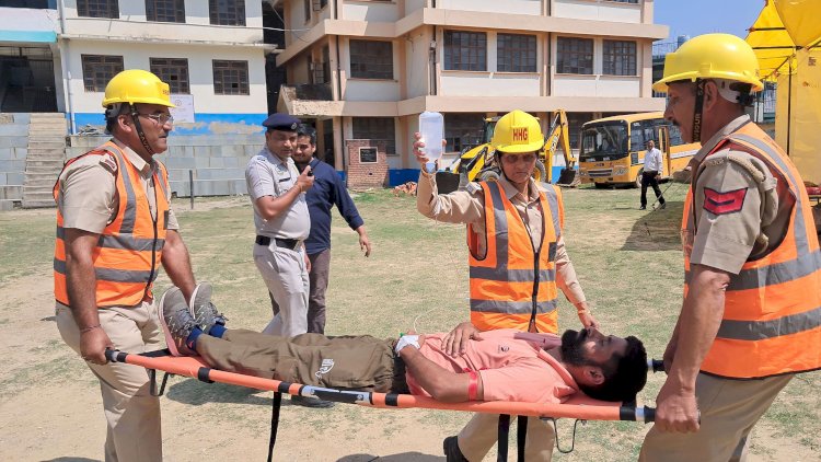जिला तथा उपमंडल मुख्यालयों में मेगा माॅक ड्रिल का आयोजन, अलर्ट मिलते ही आपदा से बचाव को मुस्तैद हुआ प्रशासन