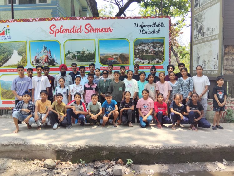 राज्य स्तरीय एथलेटिक्स प्रतियोगिता के लिए नाहन से रवाना हुई सिरमौर की टीम