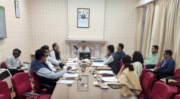 राजेश धर्माणी ने विकासनगर व जाठिया देवी में वाणिज्यिक परिसर के निर्माण कार्य में तेजी लाने के निर्देश दिए